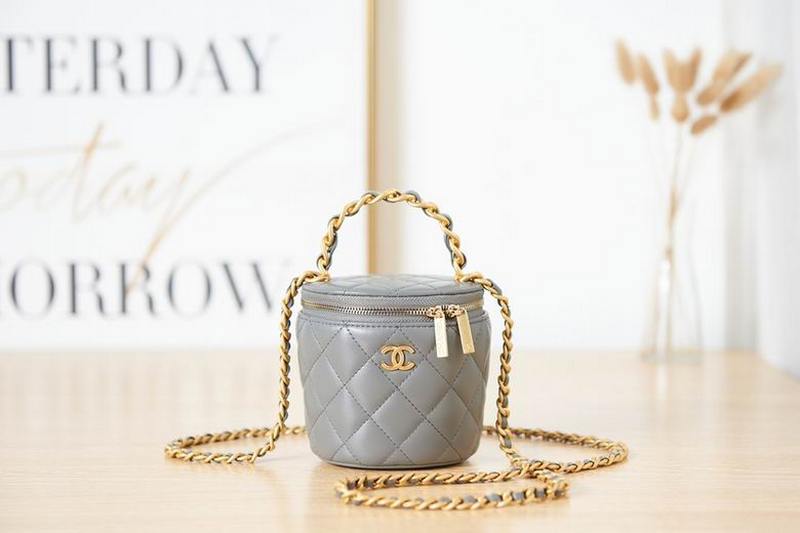 Chanel Handbags 618